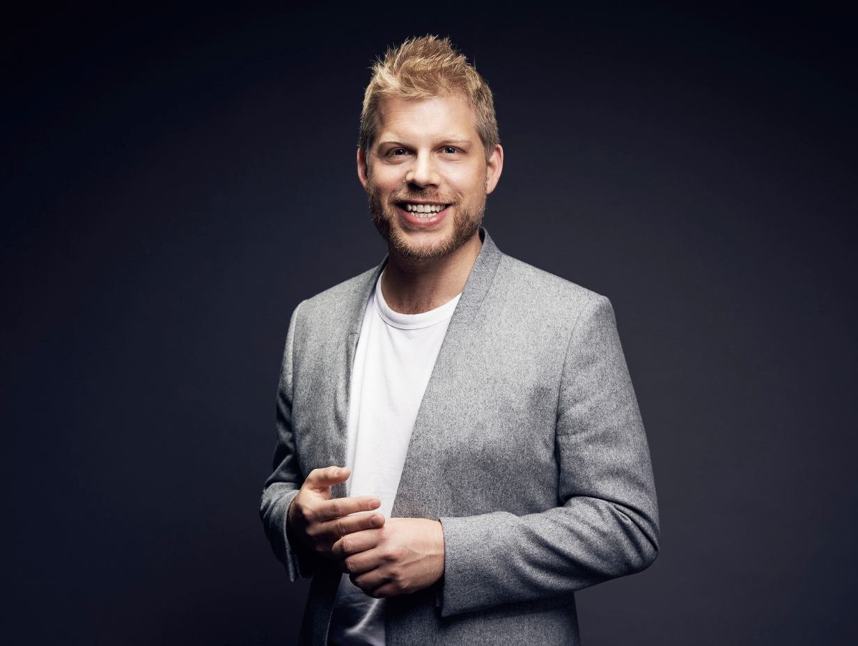 Work hard, play harder_roman-rackwitz